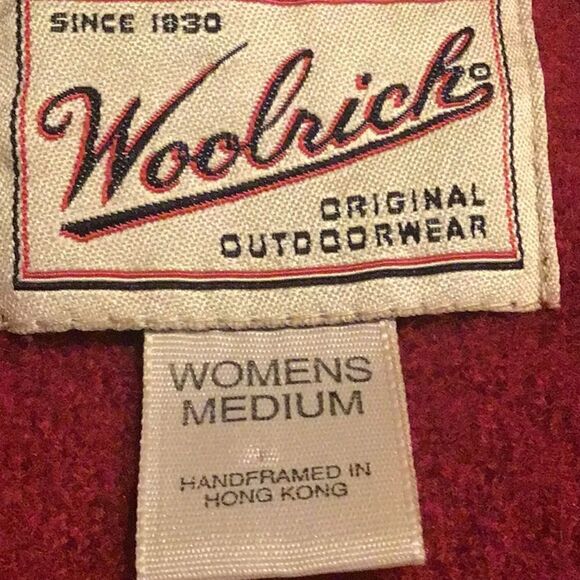 Woolrich Red 100% Wool Holiday Theme Vintage Button Up Christmas Winter Vest - Picture 12 of 12